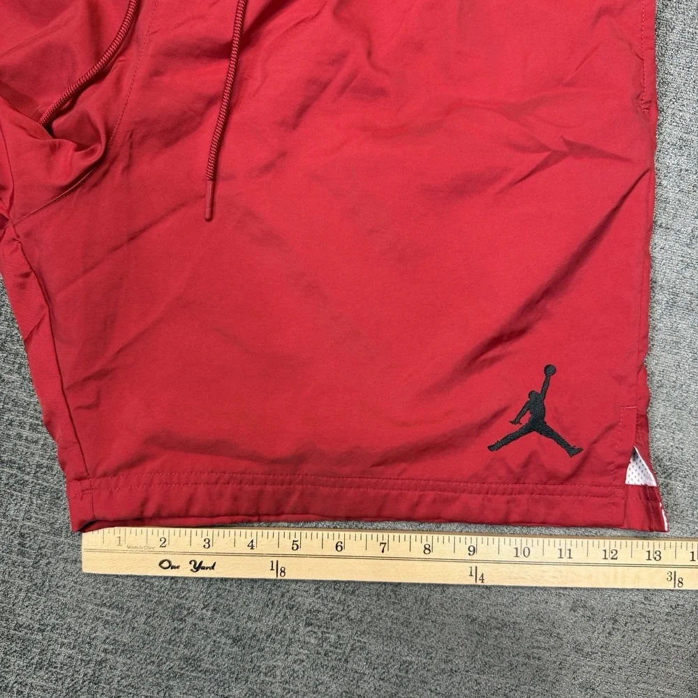 Jordan Swim Trunks Men's Large Red‎ Board Shorts Drawstring Back Pocket Jumpan